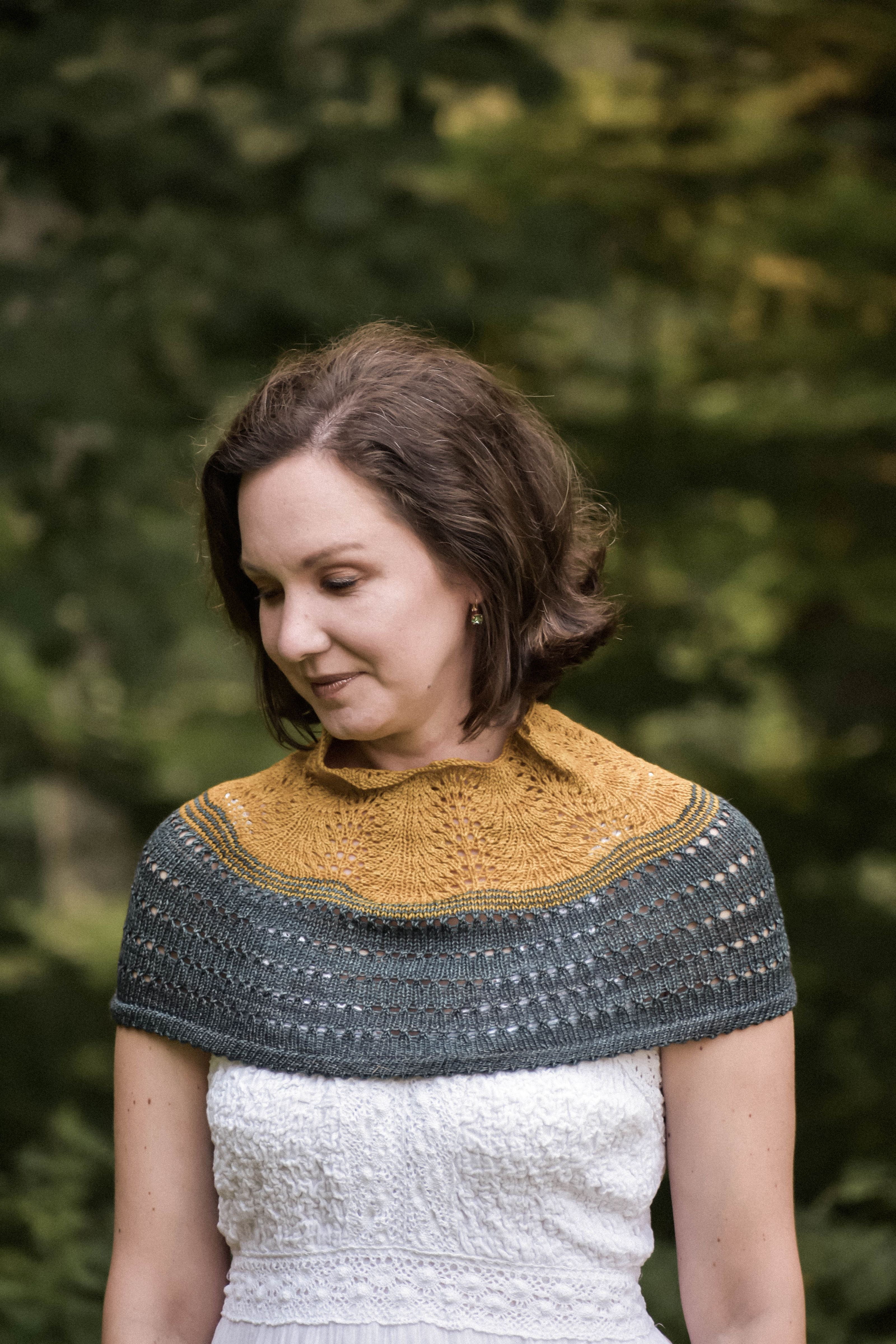 COWL KNITTING PATTERN: The Dominga Cowl