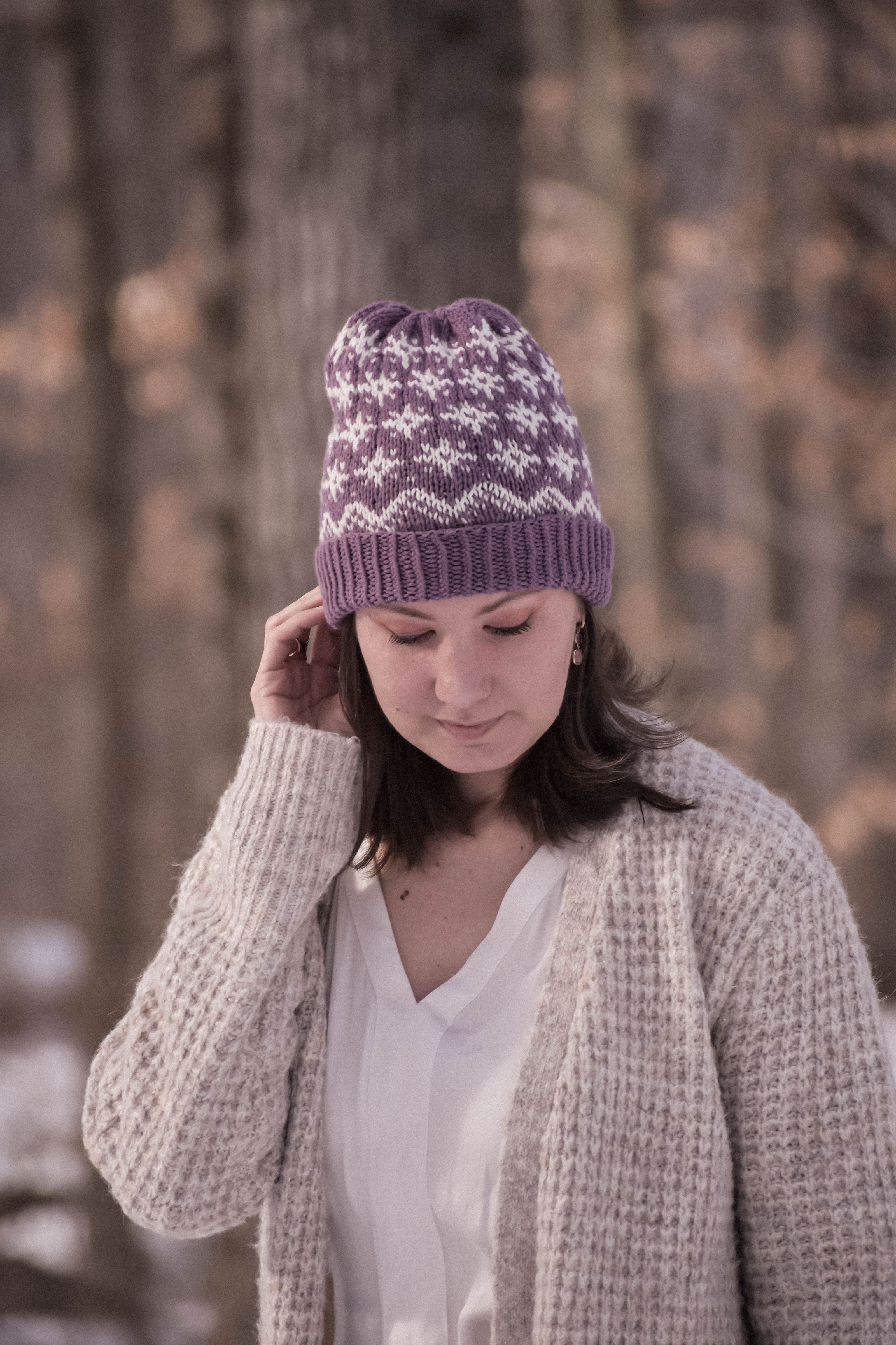 The Northern Views Beanie: Beanie Knit Pattern