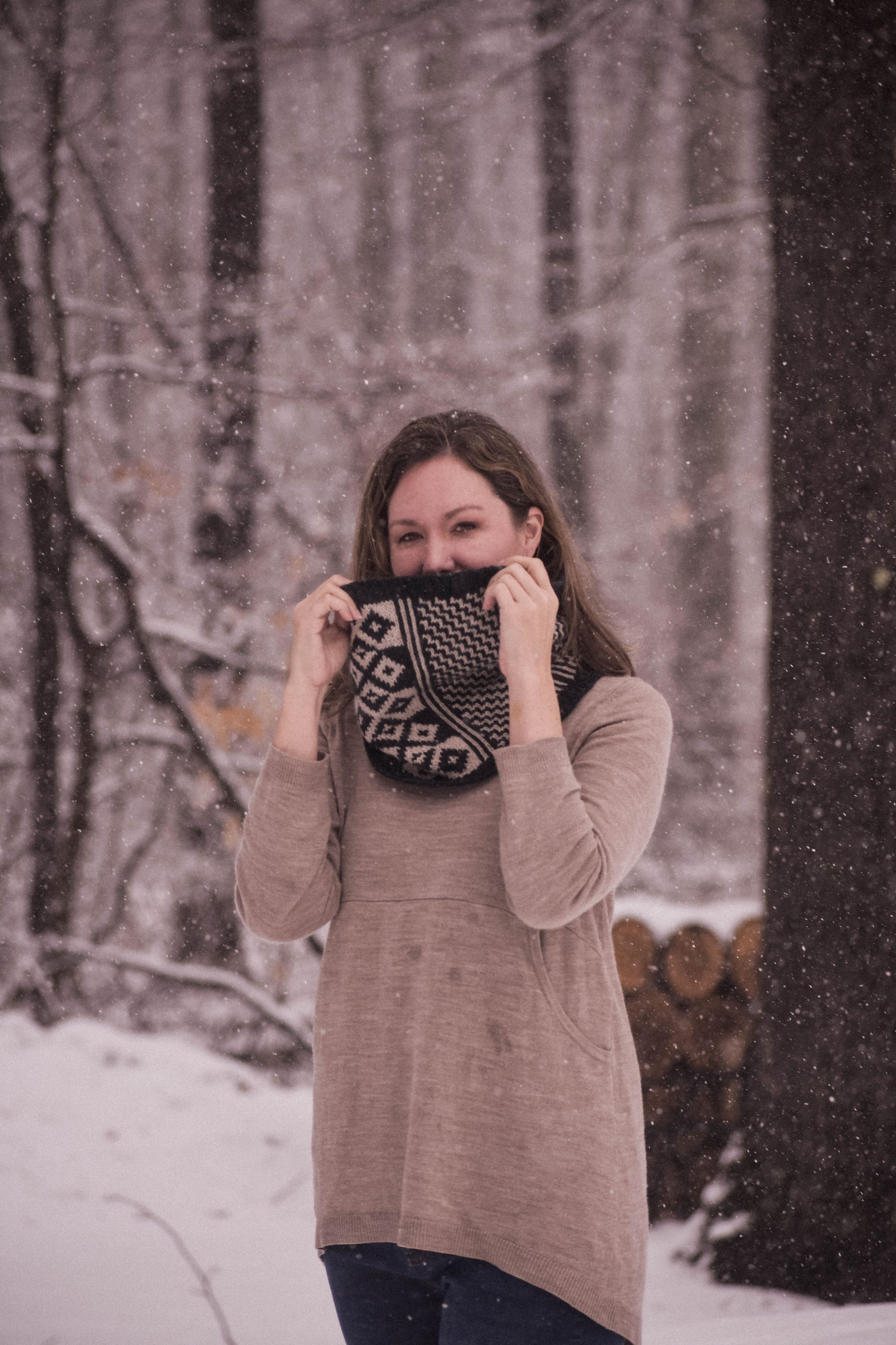 COWL KNITTING PATTERN: The Esteban Cowl